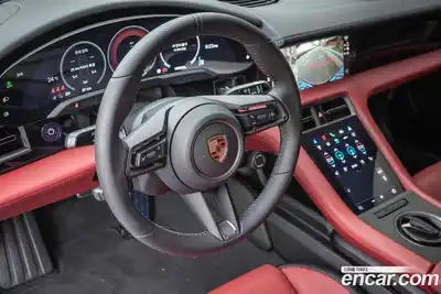 Porsche Taycan 2025 3.0 гидро в Москве № 2131653, миниатюра 6
