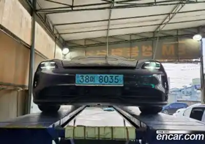 Porsche Taycan GTS