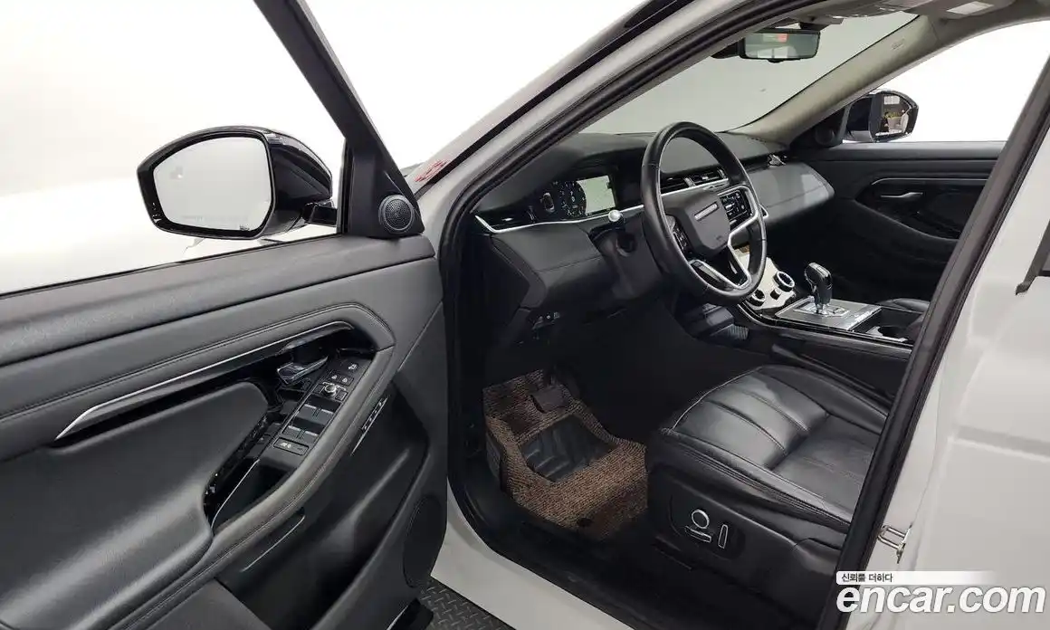 Land Rover Range-Rover Evoque 2022 2.0 гидро в Москве № 2131847, фото 10