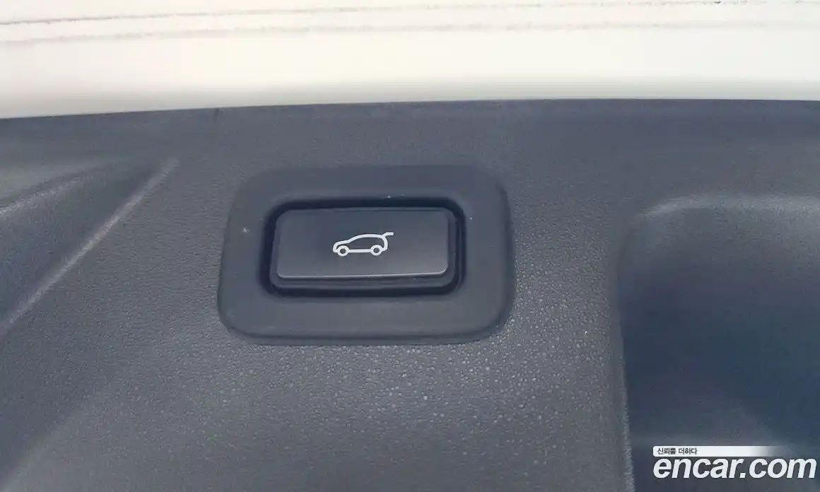 Land Rover Discovery Sport 2022 2.0 гидро в Москве № 2131854, фото 25