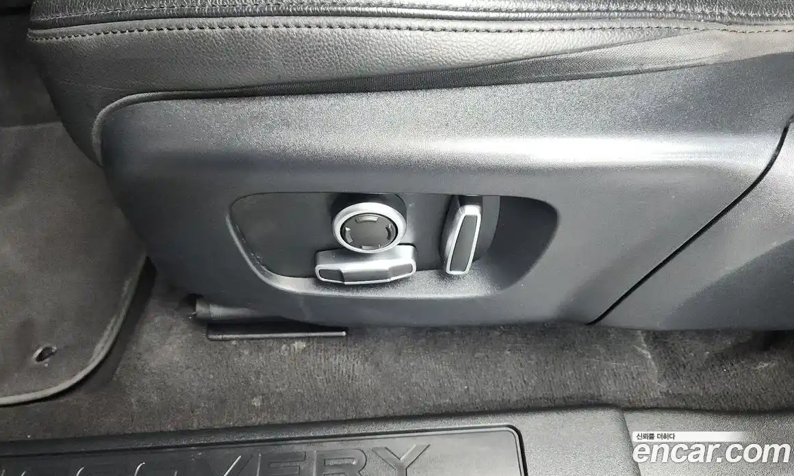 Land Rover Discovery Sport 2022 2.0 гидро в Москве № 2131854, фото 31