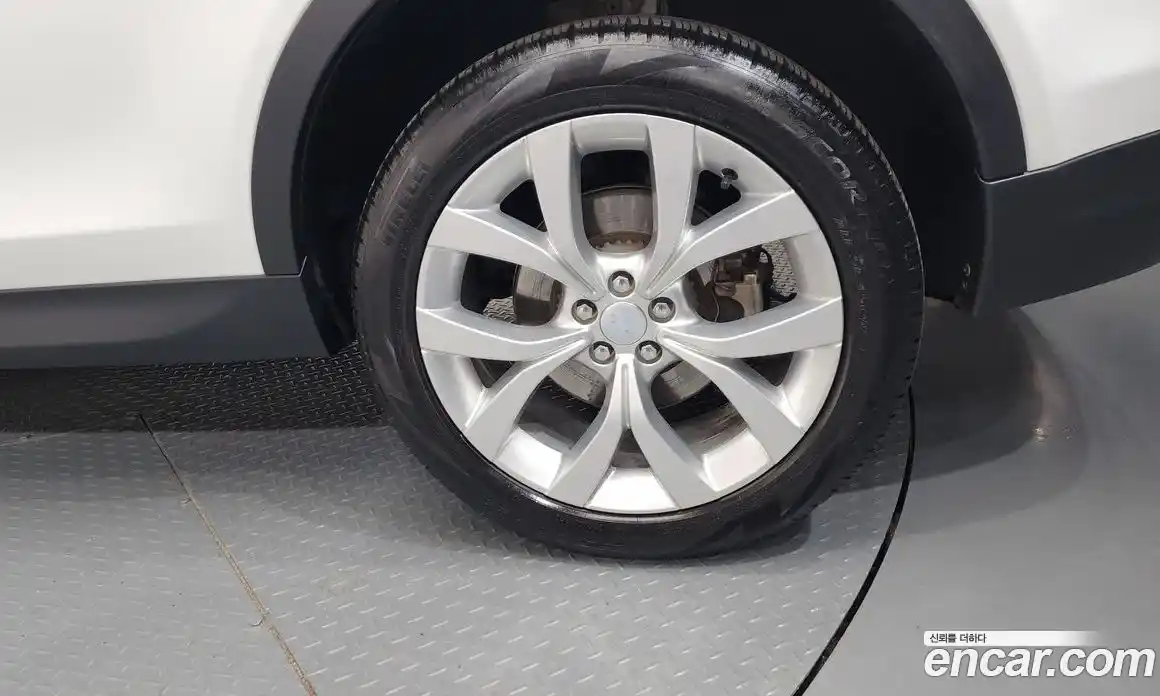Land Rover Discovery Sport 2022 2.0 гидро в Москве № 2131854, фото 7