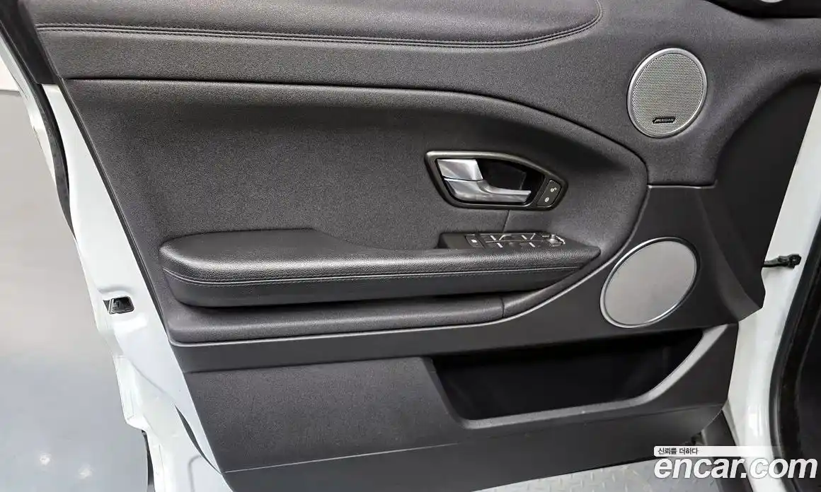 Land Rover Range-Rover Evoque 2018 2.0 гидро в Москве № 2131873, фото 14
