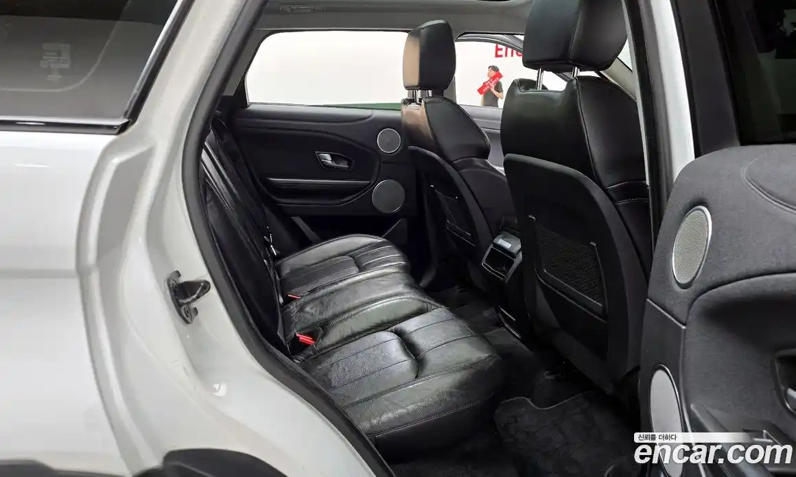 Land Rover Range-Rover Evoque 2018 2.0 гидро в Москве № 2131873, фото 17