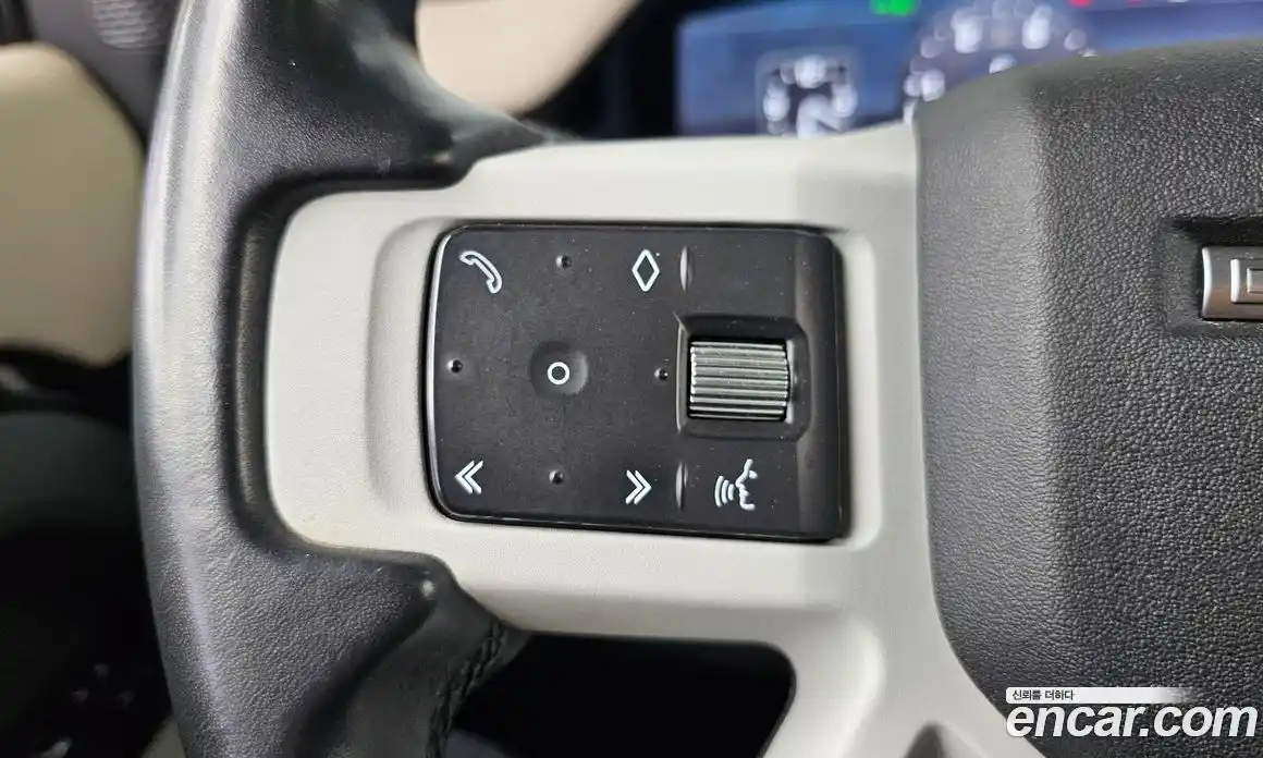Land Rover Defender 2020 2.0 гидро в Москве № 2131894, фото 32