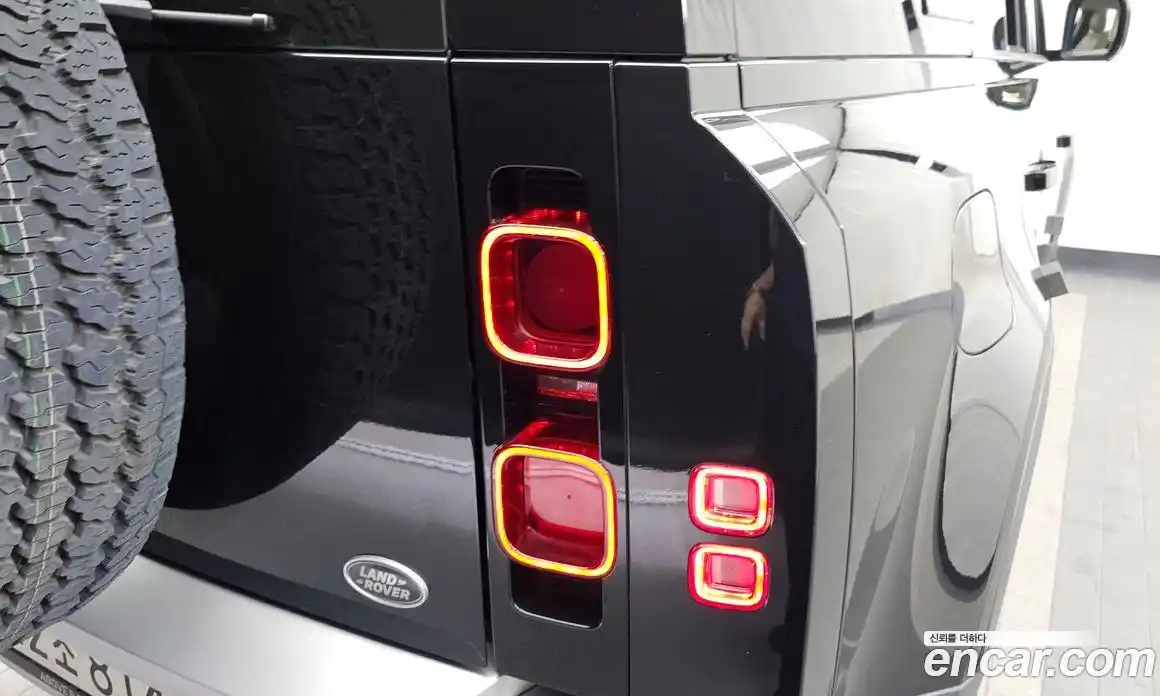 Land Rover Defender 2020 2.0 гидро в Москве № 2131894, фото 9