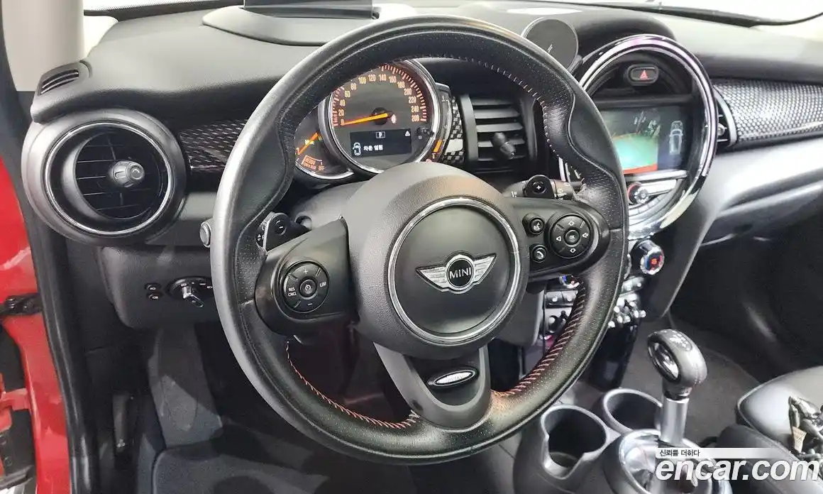 Mini Cooper 2018 2.0 гидро в Москве № 2132100, фото 19