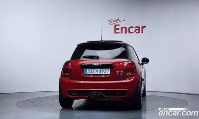 Mini Cooper 2018 2.0 гидро в Москве № 2132100, миниатюра 4