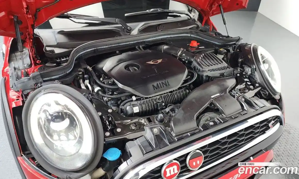 Mini Cooper 2018 2.0 гидро в Москве № 2132100, фото 6