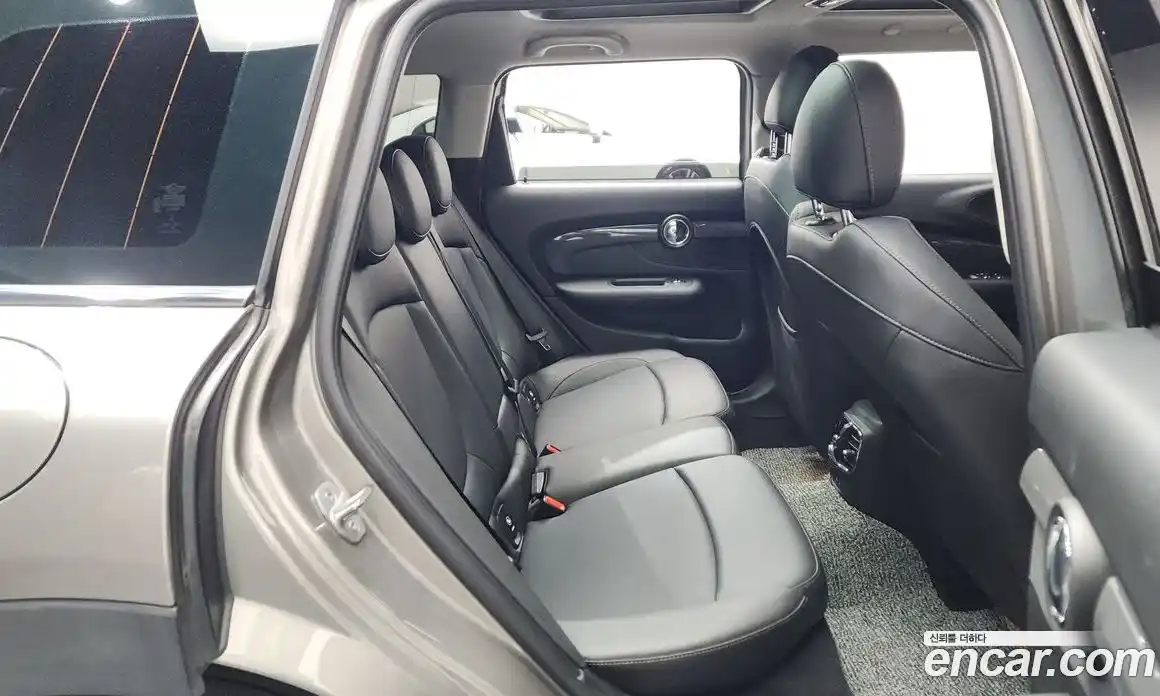 Mini Clubman 2019 2.0 гидро в Москве № 2132113, фото 11