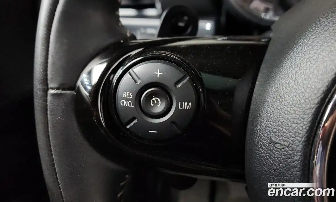Mini Clubman 2019 2.0 гидро в Москве № 2132113, фото 17