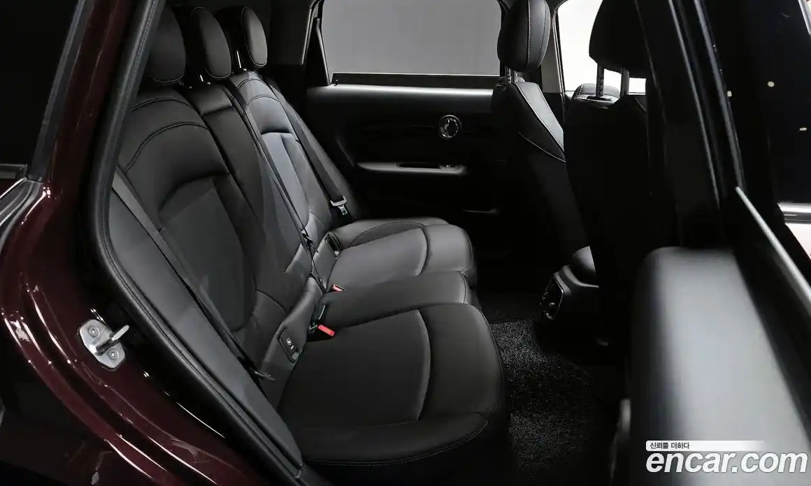 Mini Clubman 2019 1.5 гидро в Москве № 2132115, фото 17