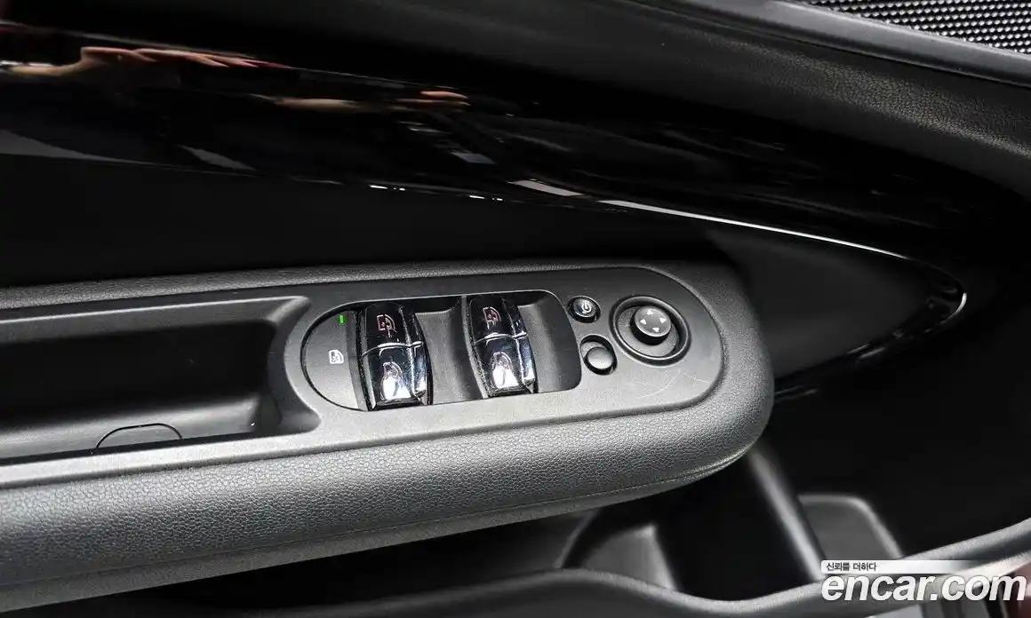 Mini Clubman 2019 1.5 гидро в Москве № 2132115, фото 23