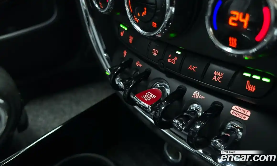 Mini Clubman 2019 1.5 гидро в Москве № 2132115, фото 30