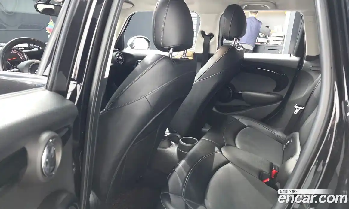 Mini Cooper 2018 1.5 гидро в Москве № 2132120, фото 16