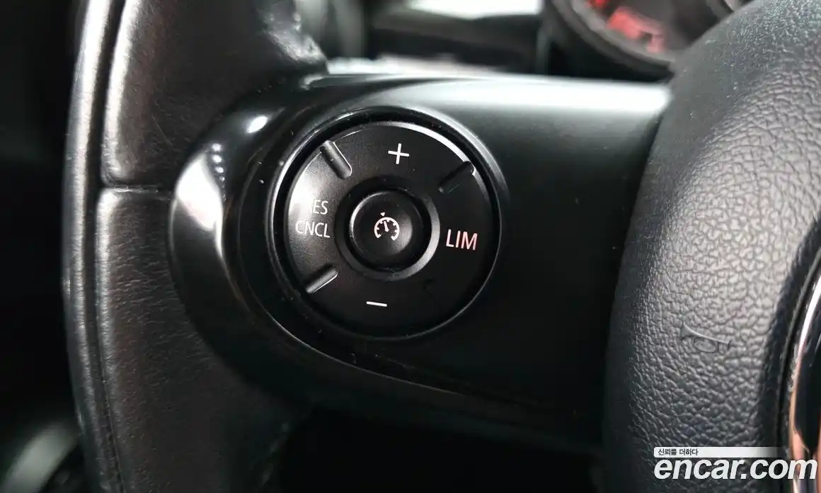 Mini Cooper 2018 1.5 гидро в Москве № 2132120, фото 27
