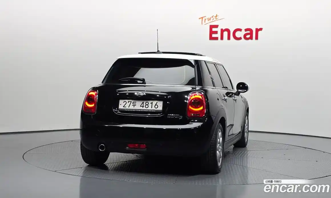 Mini Cooper 2018 1.5 гидро в Москве № 2132120, фото 4