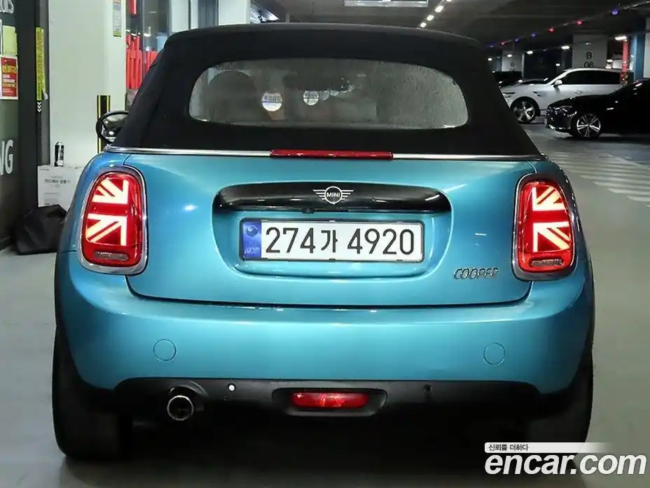 Mini Cooper Convertible 2020 1.5 гидро в Москве № 2132181, фото 5