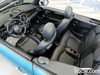 Mini Cooper Convertible 2020 1.5 гидро в Москве № 2132181, миниатюра 10