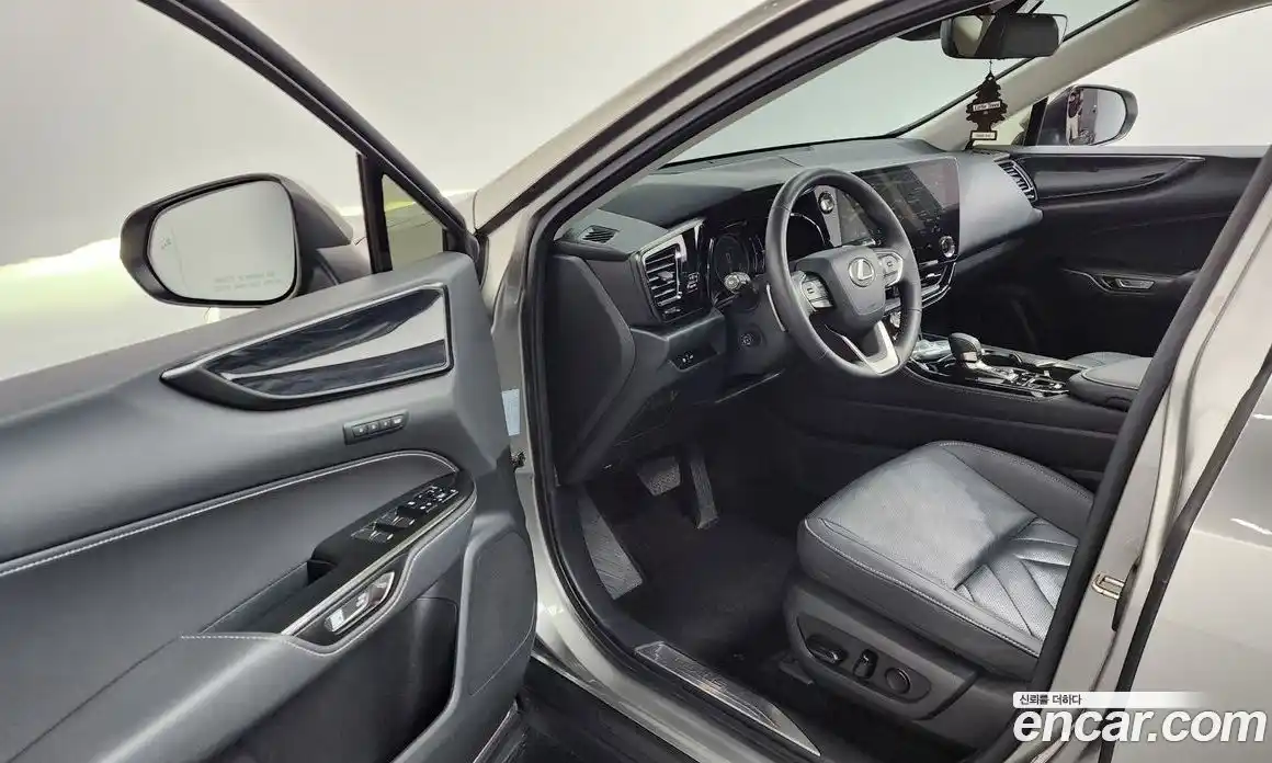 Lexus NX 2023 2.5 гидро в Москве № 2132310, фото 13