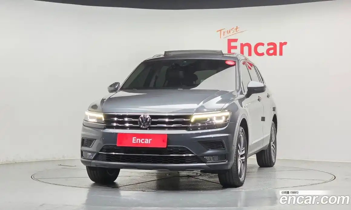 Volkswagen Tiguan 2020 2.0 гидро в Москве № 2132415, фото 3