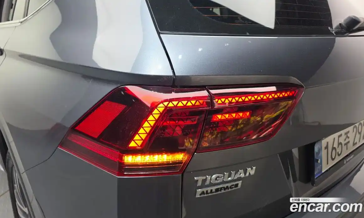 Volkswagen Tiguan 2020 2.0 гидро в Москве № 2132415, фото 9