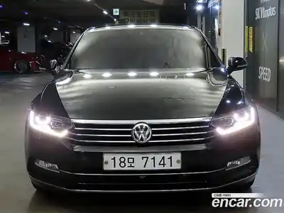 Volkswagen Passat 2018 2.0 гидро в Москве № 2132596, миниатюра 2