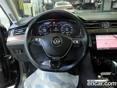 Volkswagen Passat 2018 2.0 гидро в Москве № 2132596, миниатюра 8
