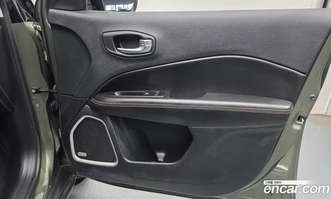 Jeep Compass 2019 2.4 гидро в Москве № 2132689, фото 14