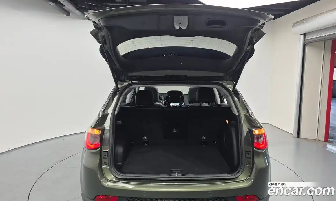 Jeep Compass 2019 2.4 гидро в Москве № 2132689, фото 26