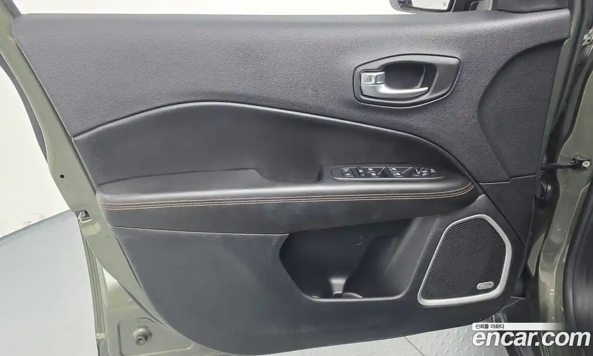 Jeep Compass 2019 2.4 гидро в Москве № 2132689, фото 27