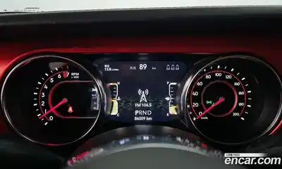 Jeep Gladiator 2021 3.6 гидро в Москве № 2132701, миниатюра 11