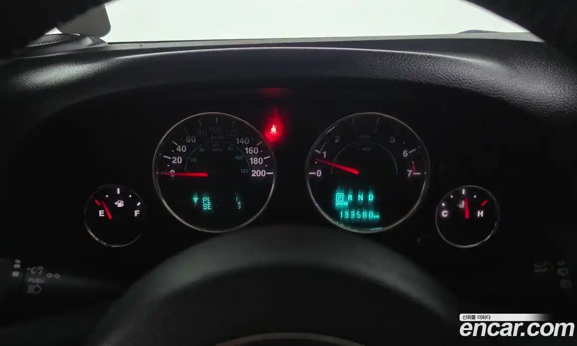 Jeep Wrangler 2015 3.6 гидро в Москве № 2132777, фото 8