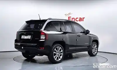Jeep Compass 2013 2.4 гидро в Москве № 2132790, миниатюра 2