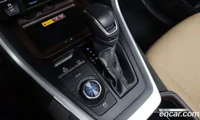 Toyota RAV4 2024 2.5 гидро в Москве № 2132935, миниатюра 12