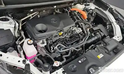 Toyota RAV4 2024 2.5 гидро в Москве № 2132935, миниатюра 6