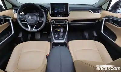 Toyota RAV4 2024 2.5 гидро в Москве № 2132935, миниатюра 10
