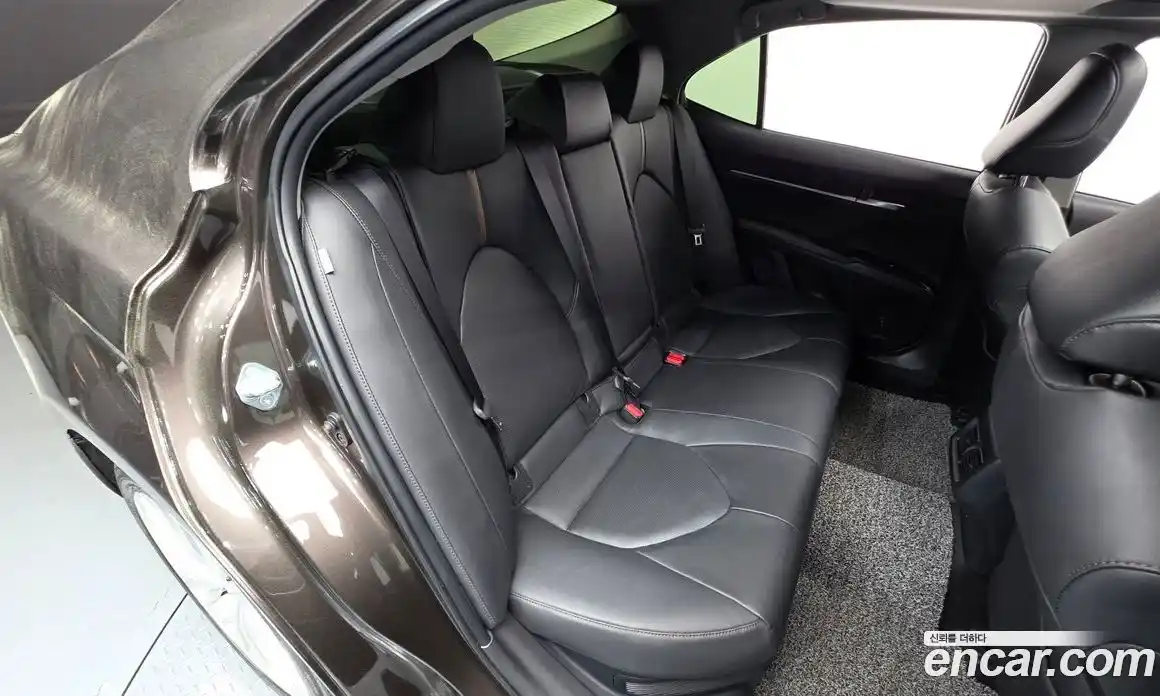 Toyota Camry 2017 2.5 гидро в Москве № 2133079, фото 16