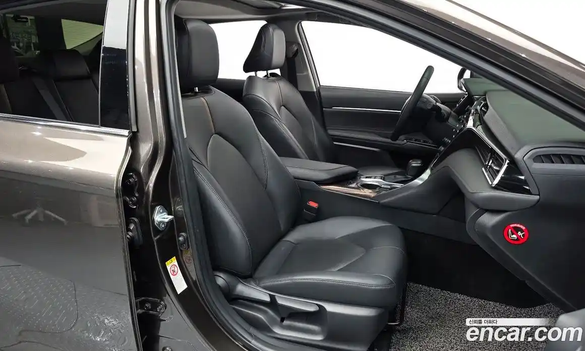 Toyota Camry 2017 2.5 гидро в Москве № 2133079, фото 17