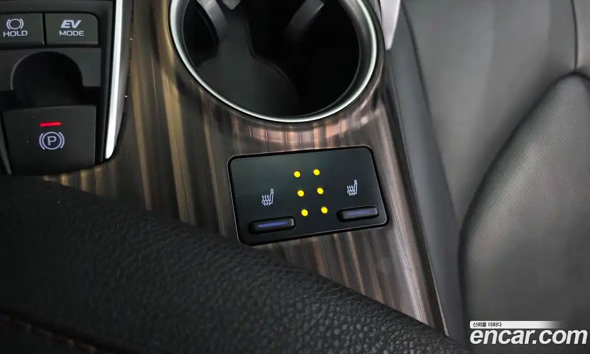Toyota Camry 2017 2.5 гидро в Москве № 2133079, фото 25