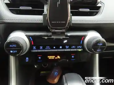 Toyota RAV4 2019 2.5 гидро в Москве № 2133151, миниатюра 12