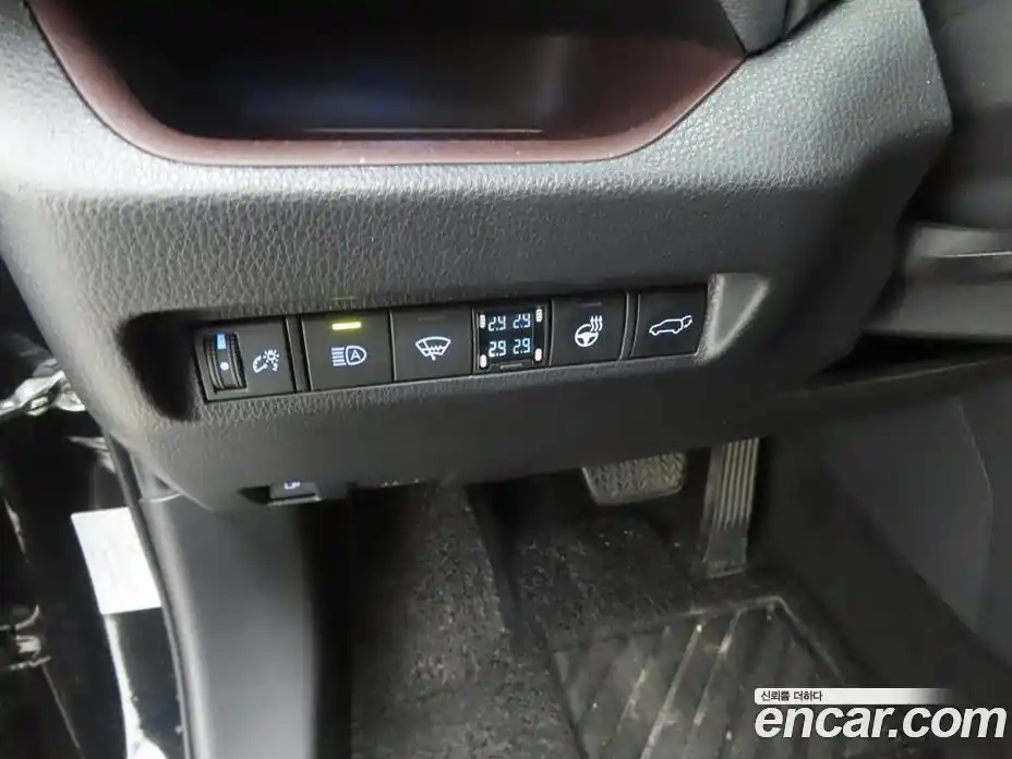 Toyota RAV4 2019 2.5 гидро в Москве № 2133151, фото 14