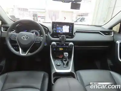 Toyota RAV4 2019 2.5 гидро в Москве № 2133151, миниатюра 6