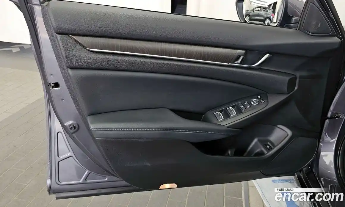 Honda Accord 2018 1.5 гидро в Москве, фото 13