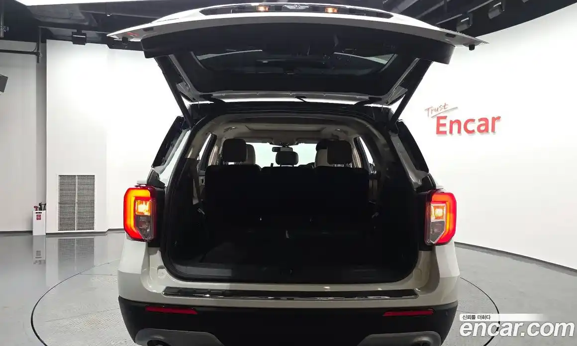 Ford Explorer 2023 2.3 гидро в Москве № 2133368, фото 26
