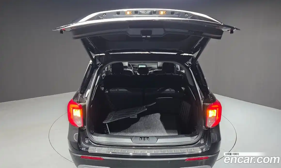 Ford Explorer 2021 3.0 гидро в Москве № 2133438, фото 23