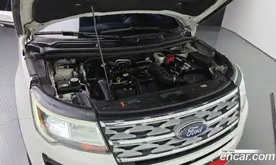 Ford Explorer 2019 2.3 гидро в Москве № 2133600, миниатюра 6