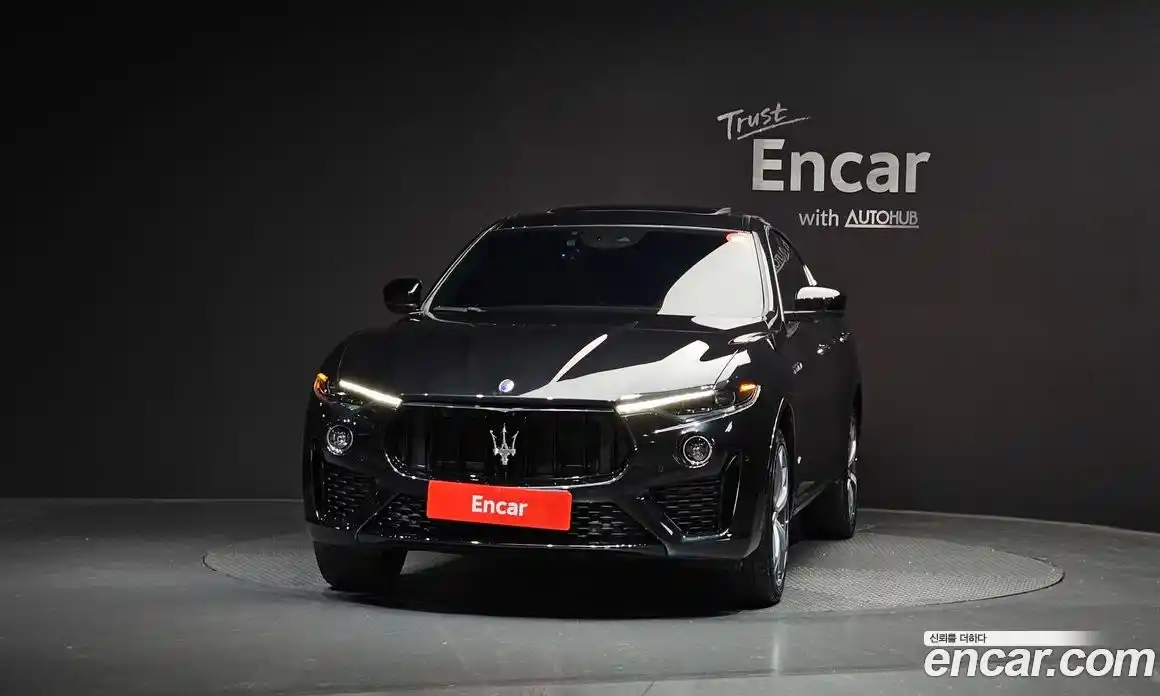 Maserati Levante 2020 3.0 гидро, фото 3