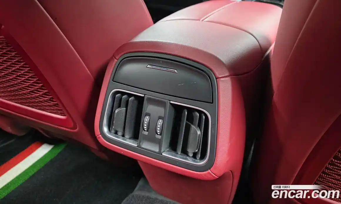 Maserati Levante 2020 3.0 гидро, фото 31