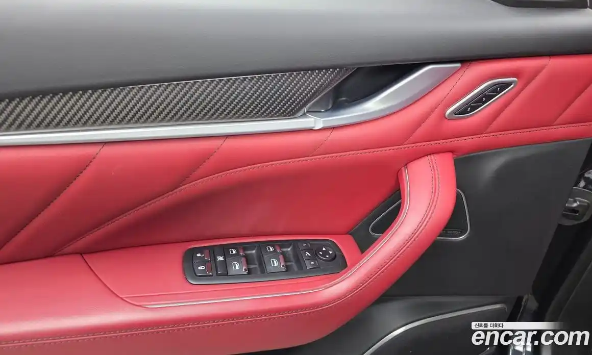 Maserati Levante 2020 3.0 гидро, фото 33